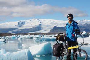 Finding Icelandic glaciers while riding a folding bike