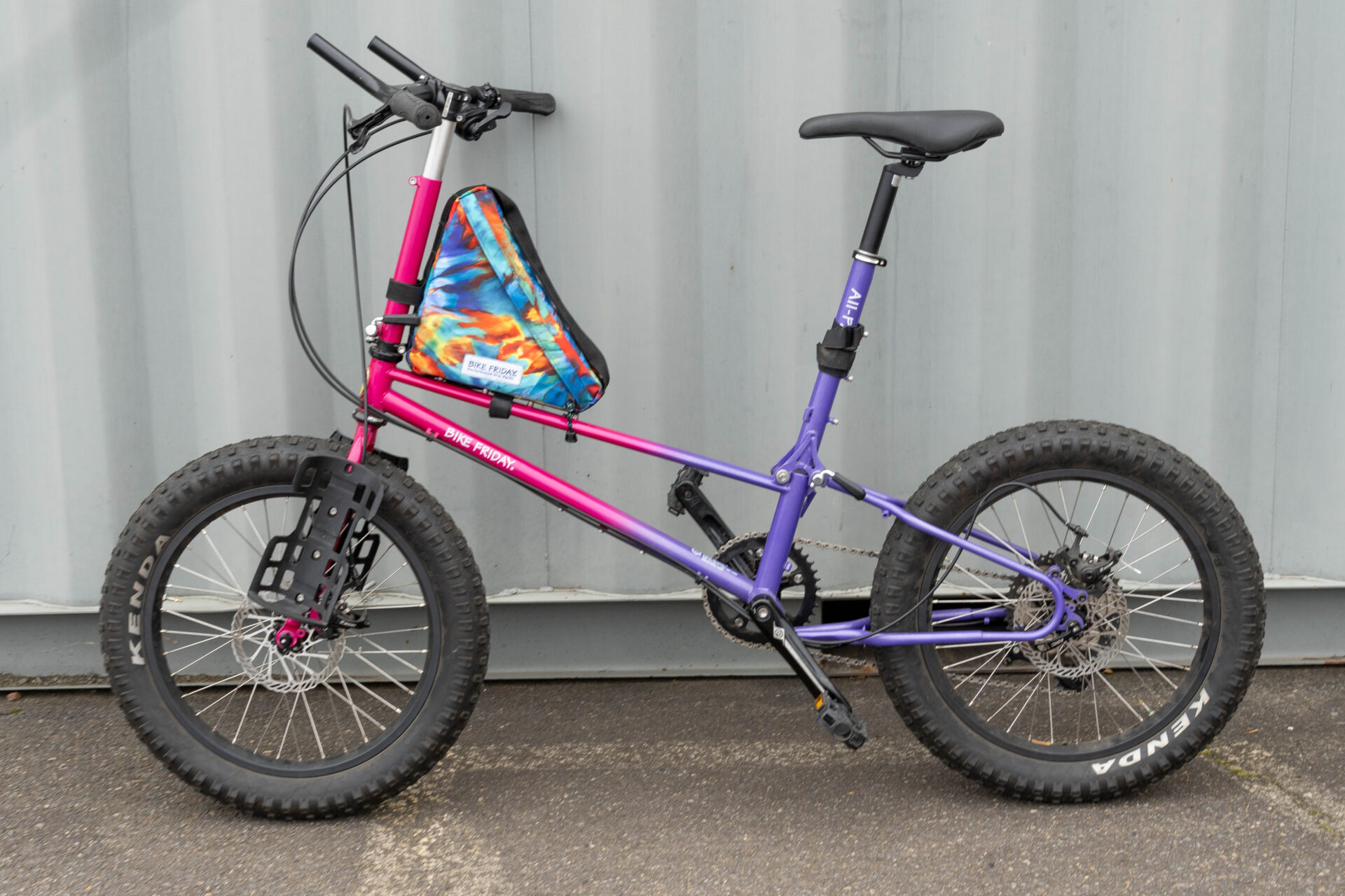 Birthday Bermuda Frame Bag (Special Edition) - Image 3